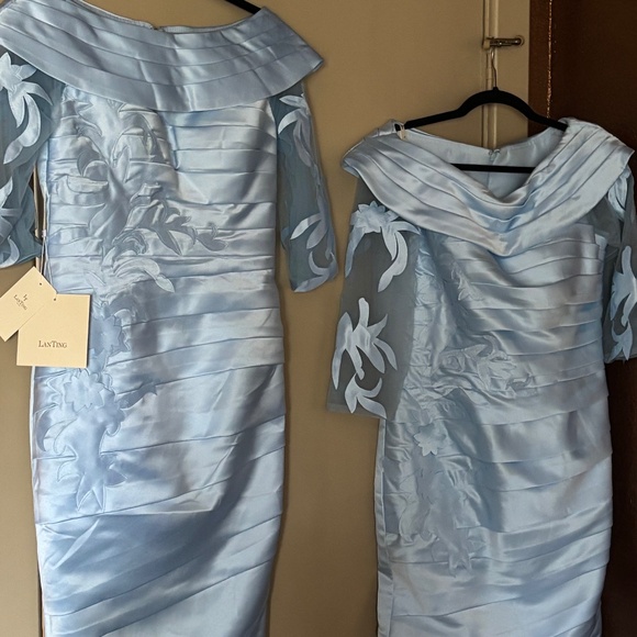 Elegant Mother of the bride dresses - Picture 1 of 4